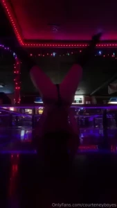 Would you tip me if you saw me dance