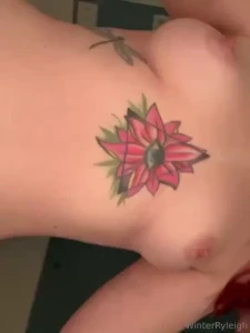 Our lights in the bathroom aren t working but i ll still try my best