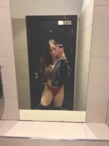 Cheeky bathroom snap