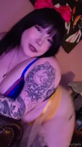 If snow white was a fat stoner babe ofc