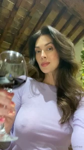 Happy easter dayyy xx do you have any plans