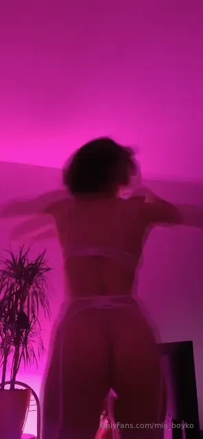 I want to create content that will bring you pleasure and aesthetic 