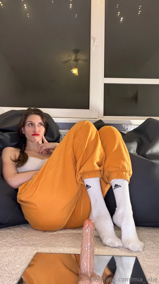 I can be different do you want to get to know me better part 1 