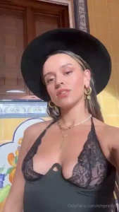 Is it date night yet mi amor