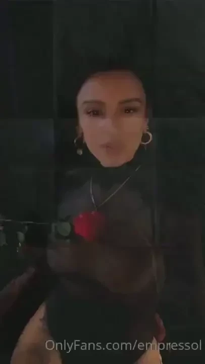 Feeling like a sexy lil scorpion this scorpio season a little hot and 