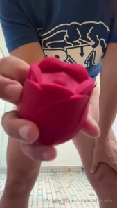 Want to see me squirt i used a new sex toy a fan got me i even show