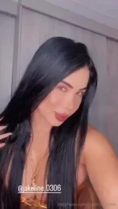 Mira tus mensajes baby