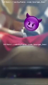 Suction lips broad day