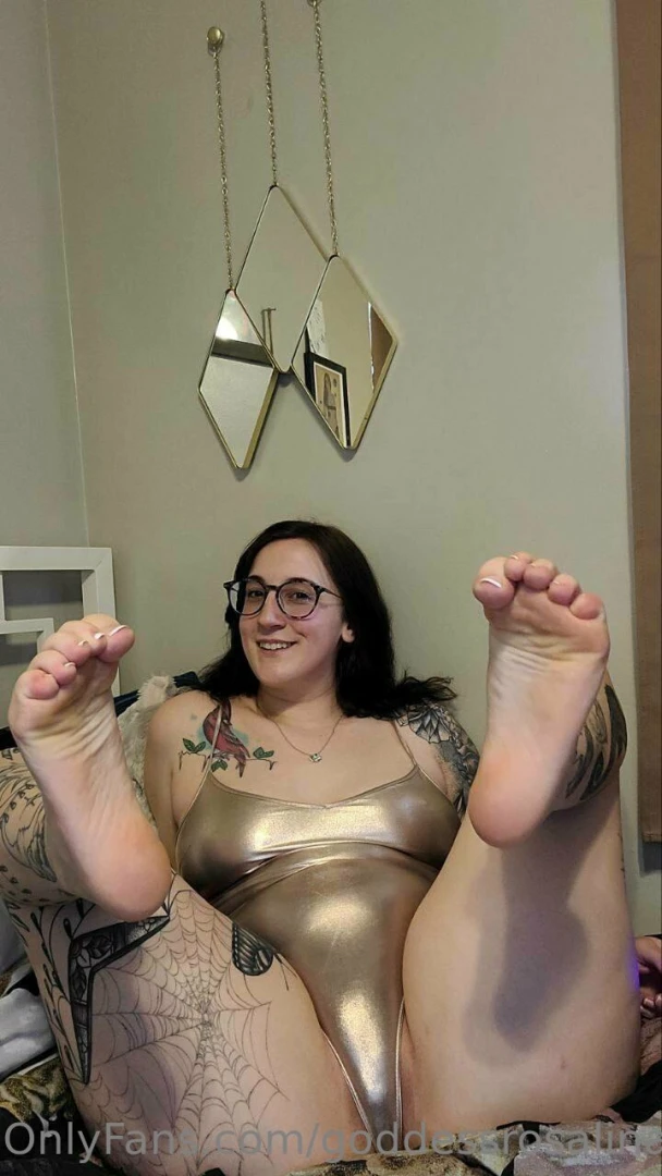 Craving excitement join me rosalinaryder for daily nude posts and the part 1 