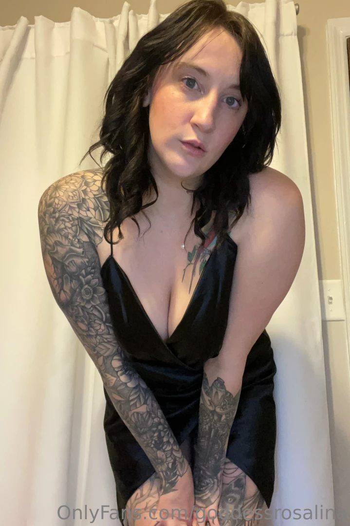 Feeling bold dive into rosalinaryder for explicit content that will 