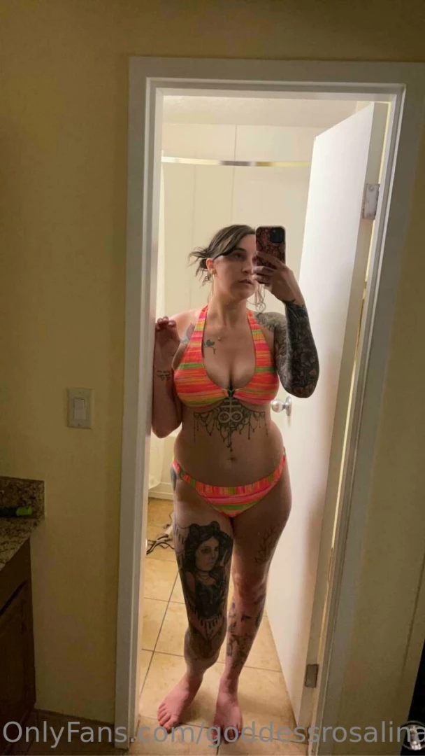 Craving something hot indulge in rosalinaryder for daily nudes and 