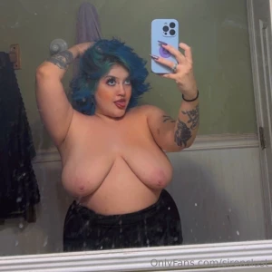Worlds dirtiest mirror selfie