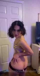 Who wants more of these vids i can do them daily if y all love them part 1