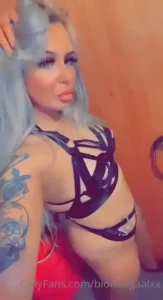 Ad hey guys sub to my vip gal blonde scottish and tatoo d crazy