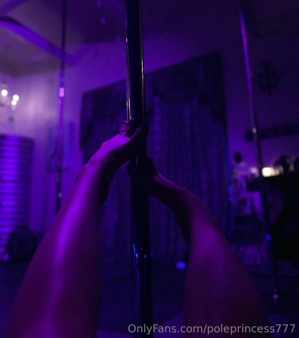 Hehehhehehehe just a silly post part 1 