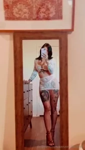 I have a cute little set that ll be available next week collabbing