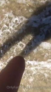 Asmr walk on the beach with me while i dip my toes in the ocean