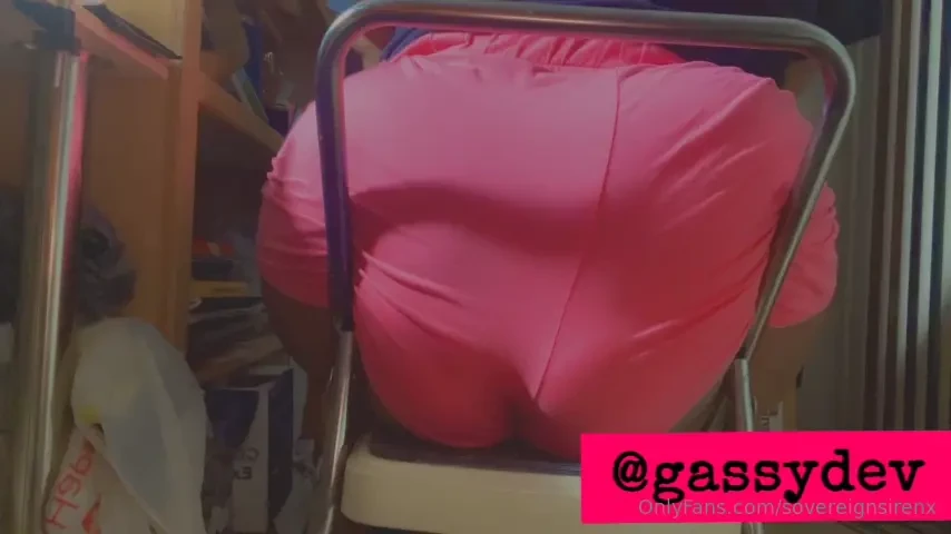 Small seats don t work for as you can see i ve got too much ass it can 