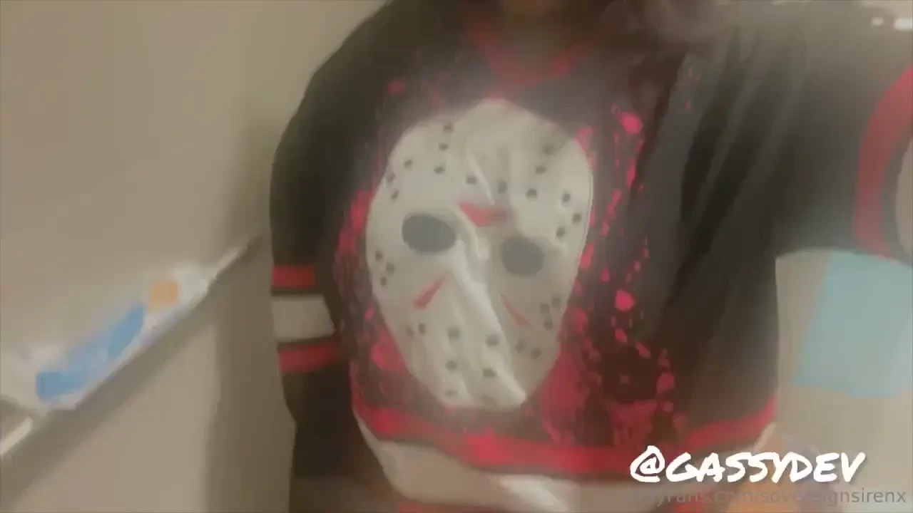 Goddess please we want to hear toilet farts okay here damn shorter 