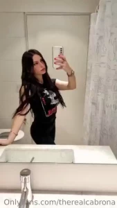 When a guy is not in love with me when he is in love with me