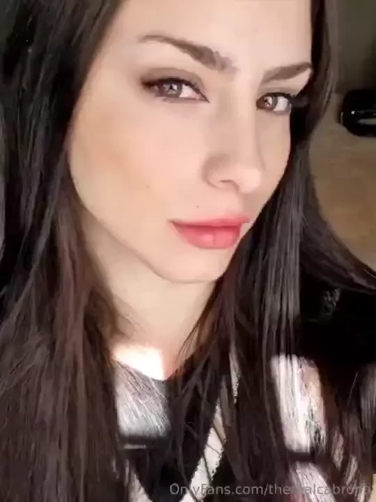 My eyelashes that my fans gave me they are so good to me los amo 