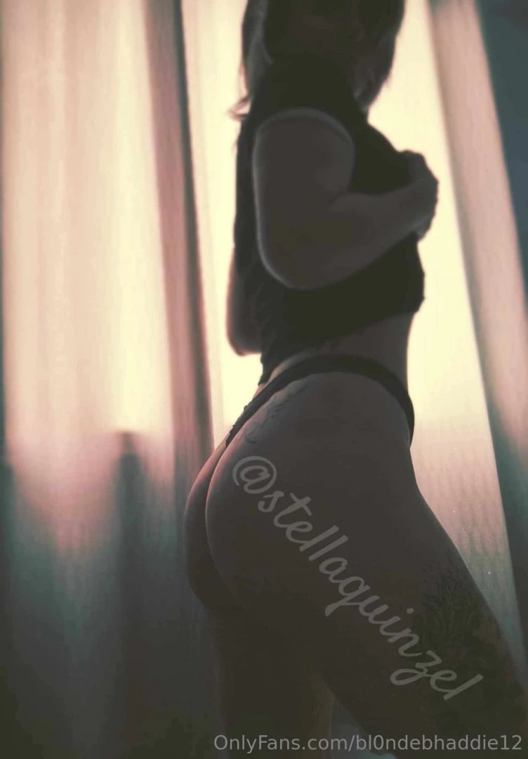 Advertisement subscribe to this tattooed and pierced hottie new videos 