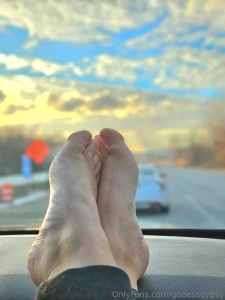 Road trip feet part 3
