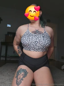 It s a beautiful day to make content