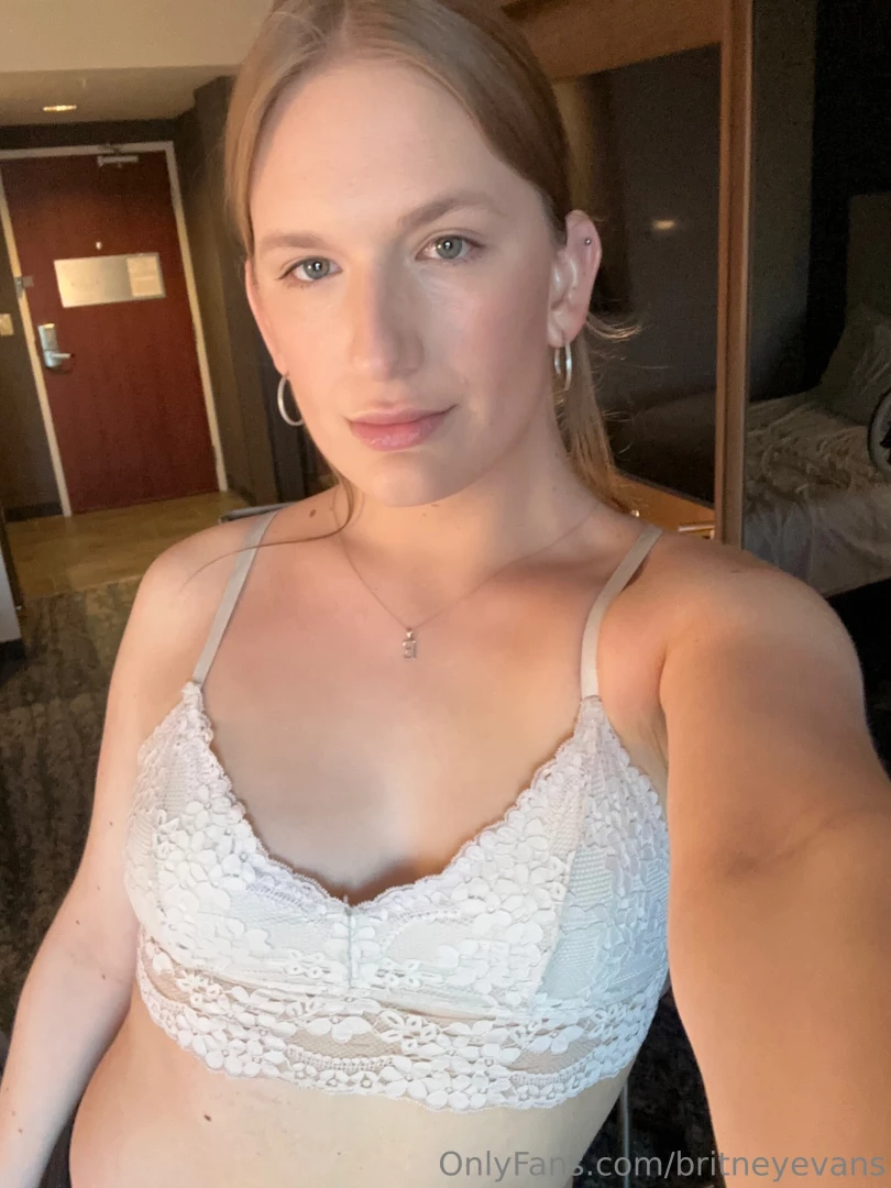 New video coming who ready to watch me get plowed like a good girl 