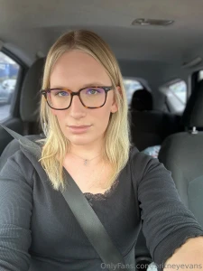 Who s giving road head me or you