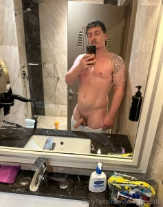 Hotel in turkey about to order room service