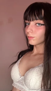 Bet i can make you blush in the chat