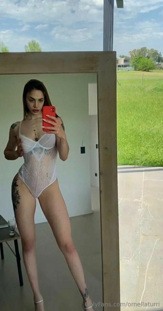 I think what s sexy in a man is psychological maturity intelligence 