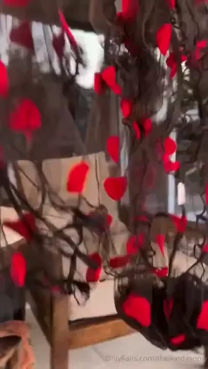 Watch till the end to see the surprise and rate it 