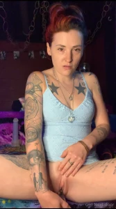 Watch me cum so fuckin hard love watching how creamy my pussy gets