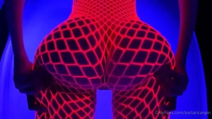 While my body rests this week enjoy some more booty shaking in full