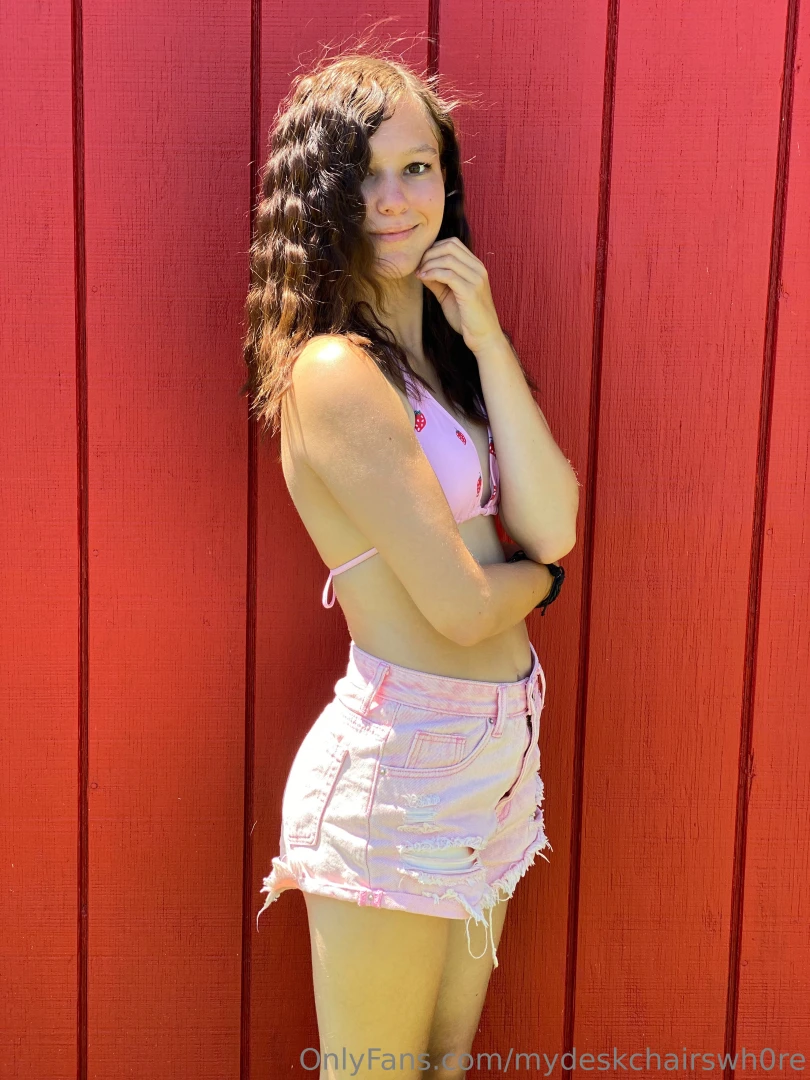 If your subscription renewed at the end of last month message me to 