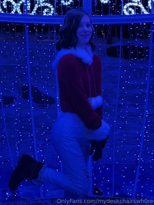 Who is all looking for the new year i have a lot planned for you next