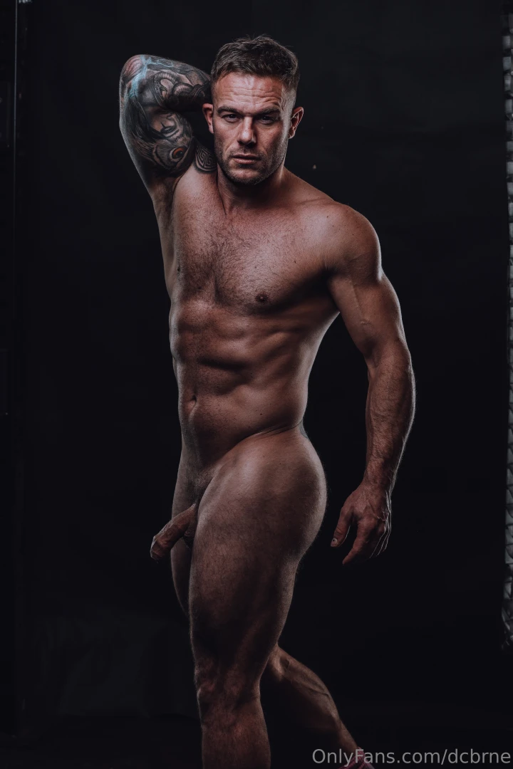 A few photos from the recent shoot which one part 1 