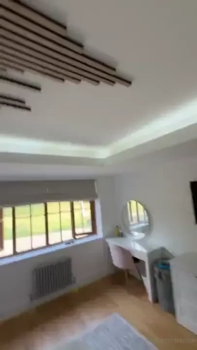 Quite a few of you asked for a finished video of the bedroom so here 