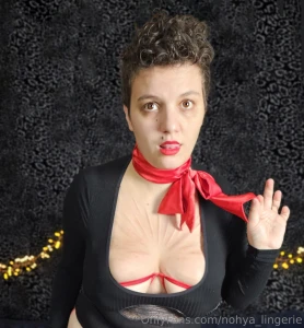 Here is some more of today s look loved the glamorous red bow at my part 3