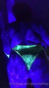 A lil booty shake part 1