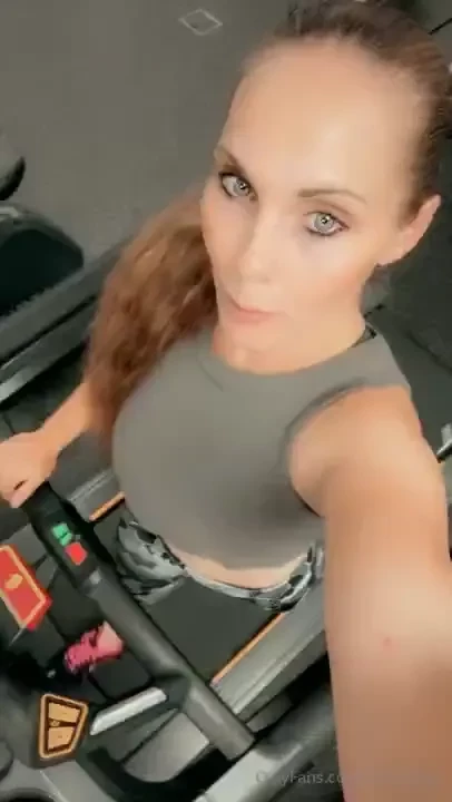 Gym girls do it best part 1 