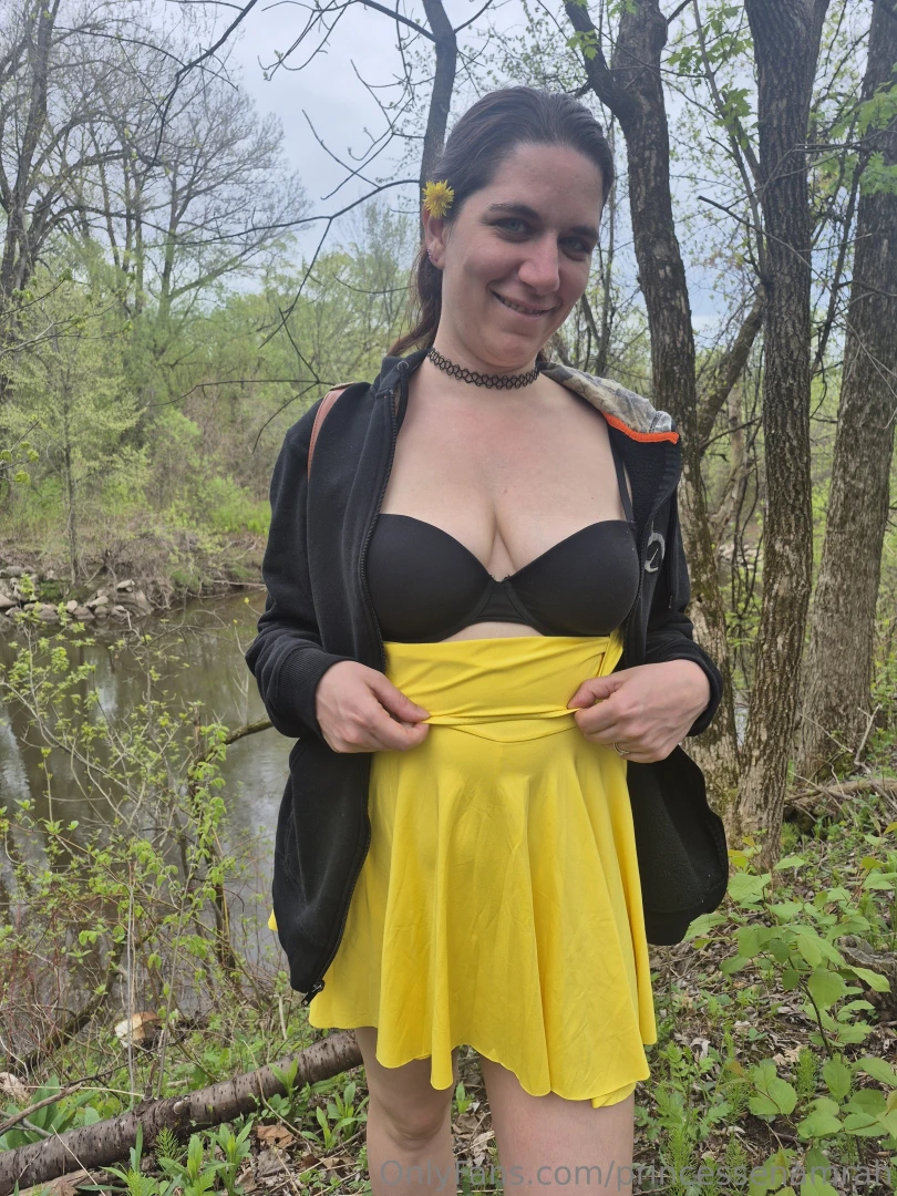 Petite promenade h siter pas a tipper pour m encourager si vous aimer part 4 