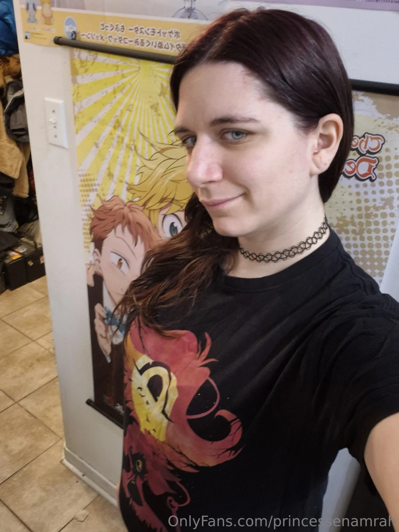 Hey hey bonne journee a vous mes amours 