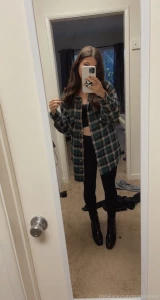 Hi hope you re having a good day check ur dms for meee