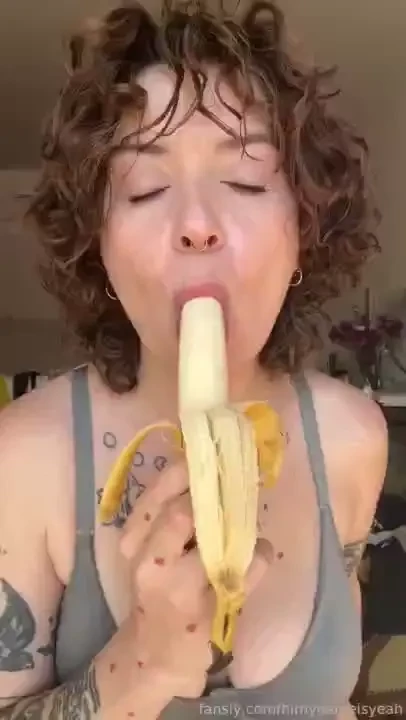 I could do it all day long banana bananasucking suck deepthroat throat 