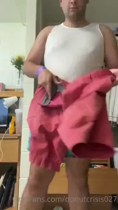 Today was a totally crazy day the outfit i wore out was way too tight 