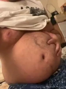 A feeder got me absolutely stuffed with wendy s last night this is the