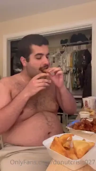 Shame this food ended up tasting so bad but here s me enjoying some 